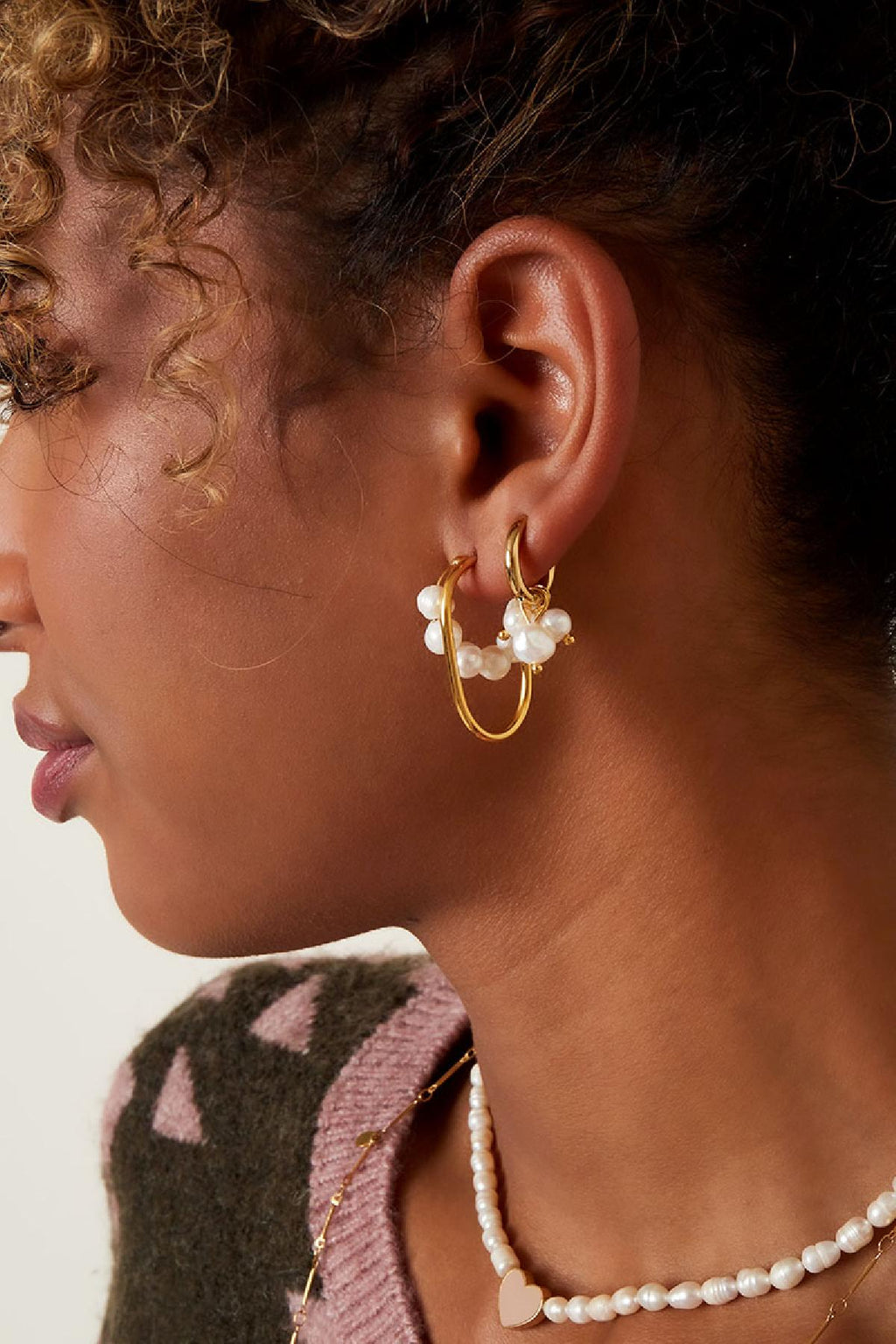 Earrings with dangling pearls Stainless Steel