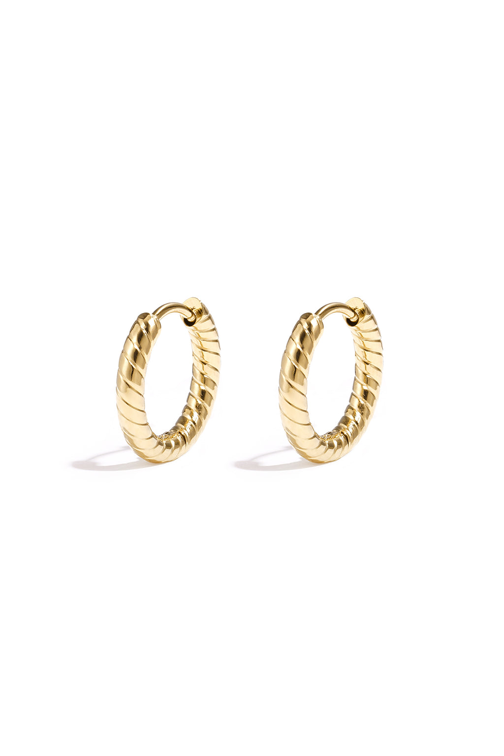 refined relief earrings