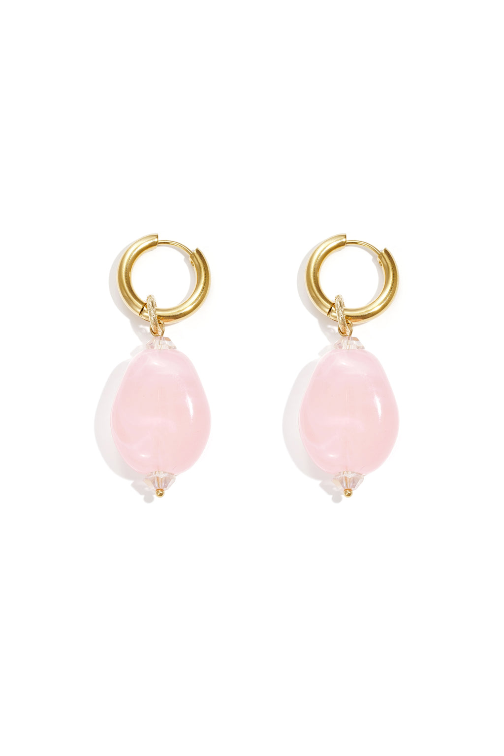 Earrings with asymmetrical bead