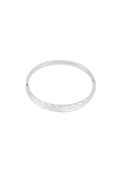 subtle relief bracelet