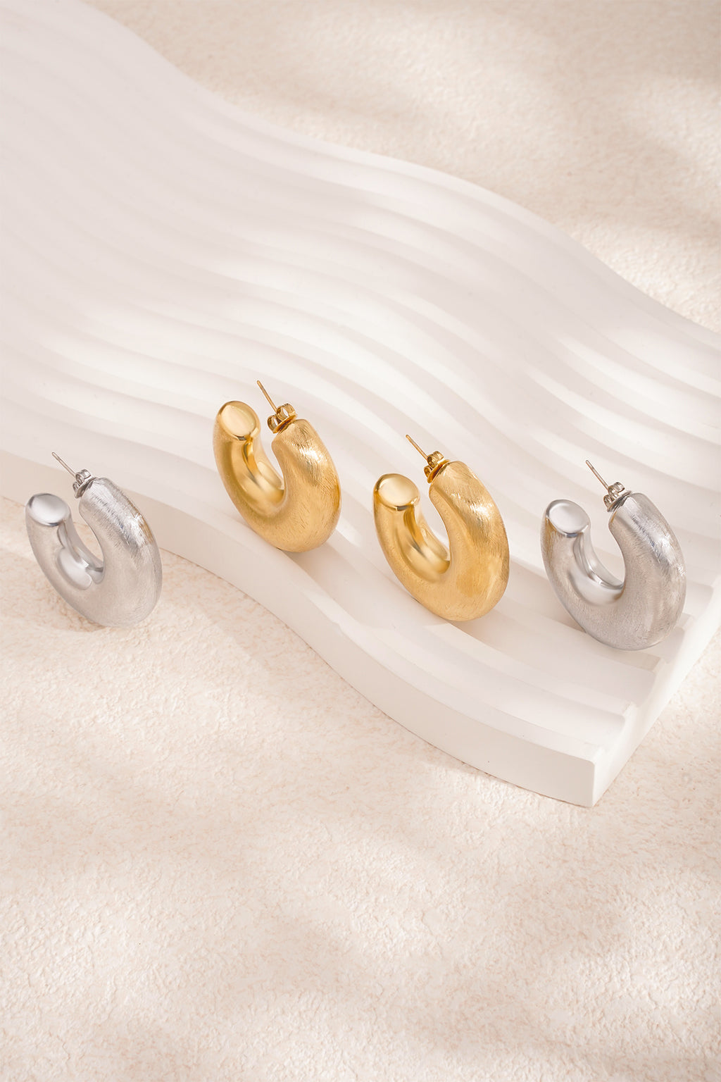 everyday hoops earrings