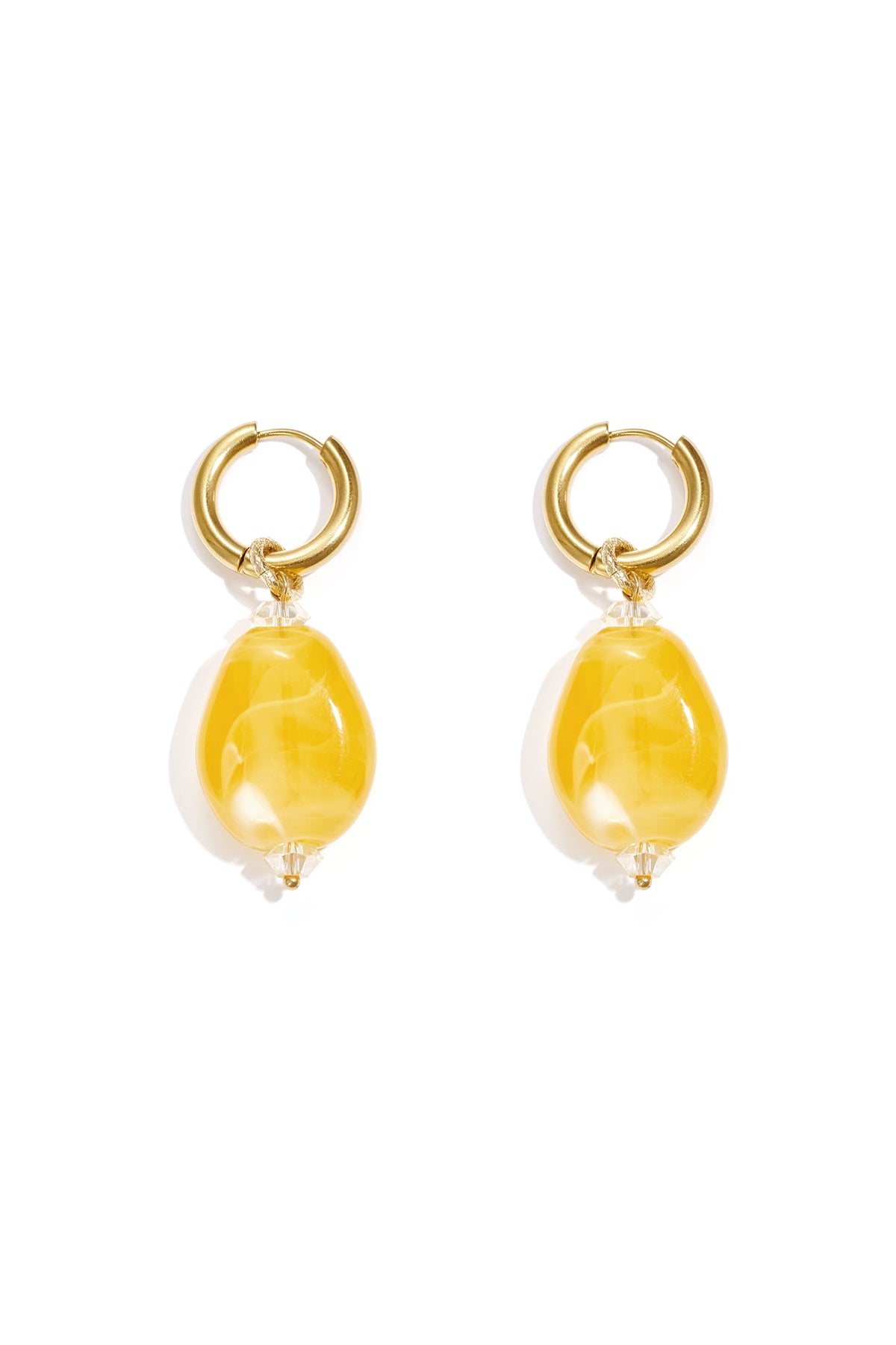 Earrings with asymmetrical bead