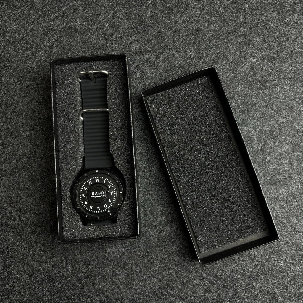 Casual Arabic Numeral Quartz Men's Watch with Magnetic Floating Design, Water Resistant, Fashionable and Unique Style