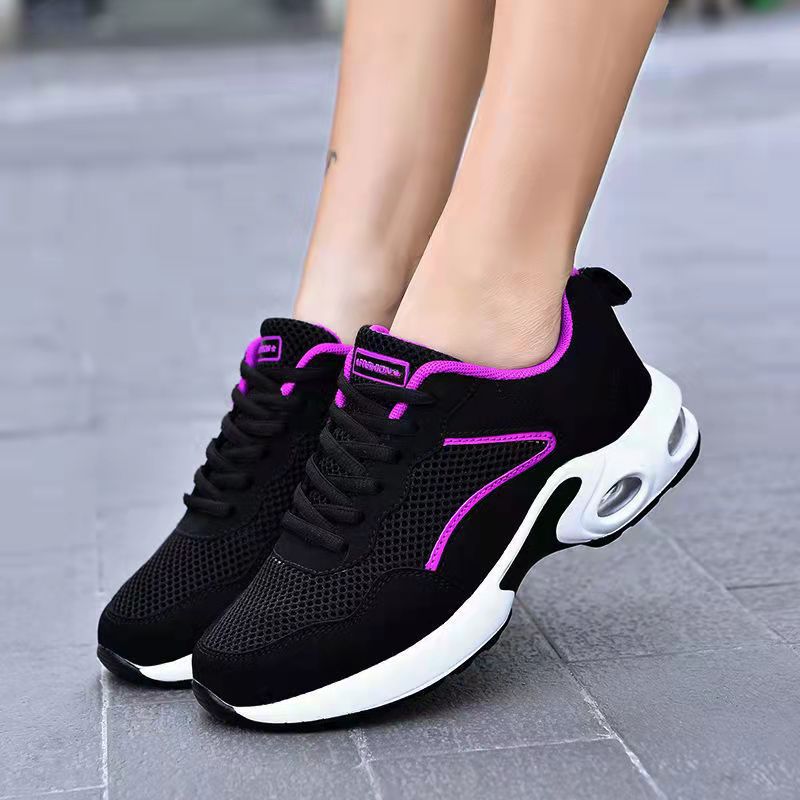 Mesh leisure outdoor soft soled travel sports shoes