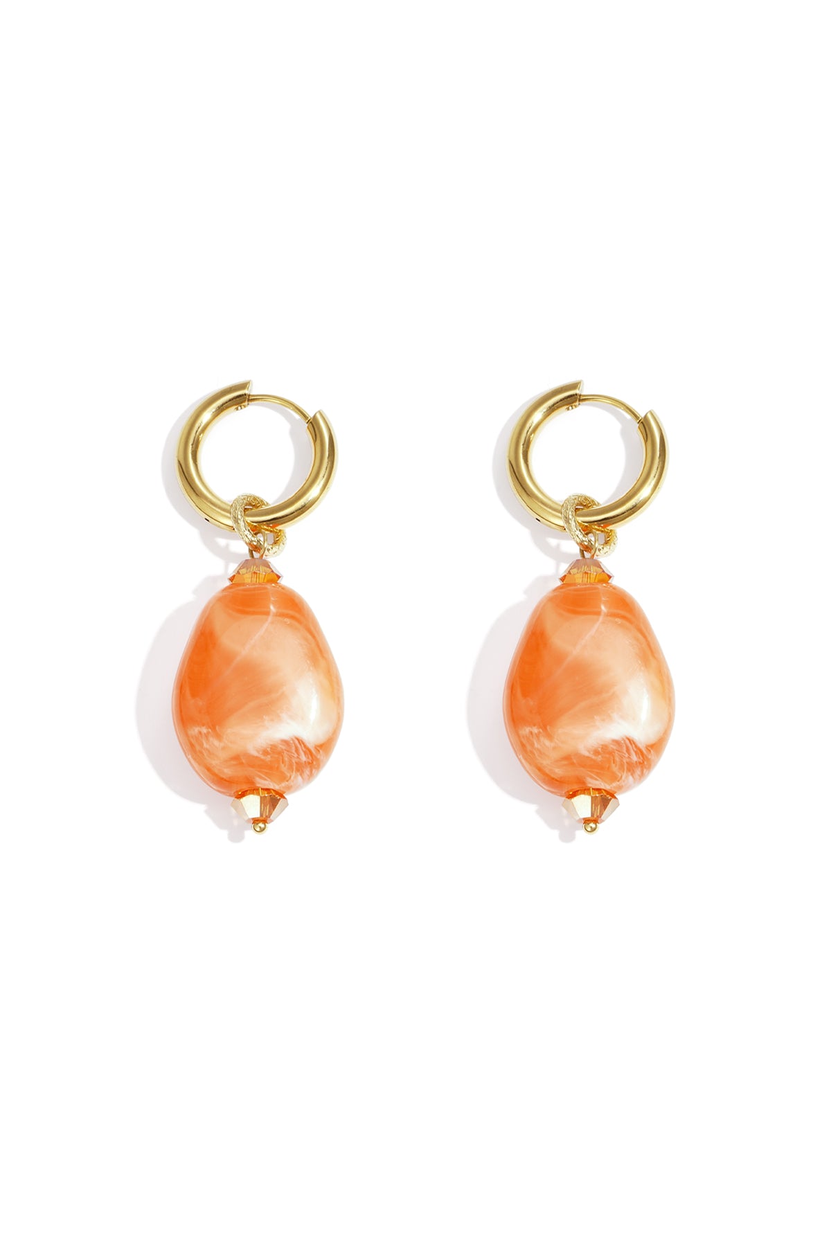 Earrings with asymmetrical bead