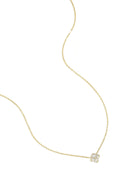 Necklace with clover decoration